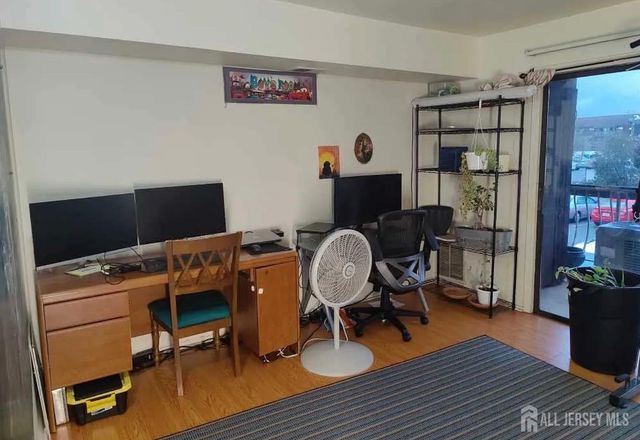 1713 Raspberry Court, Edison, NJ 08817