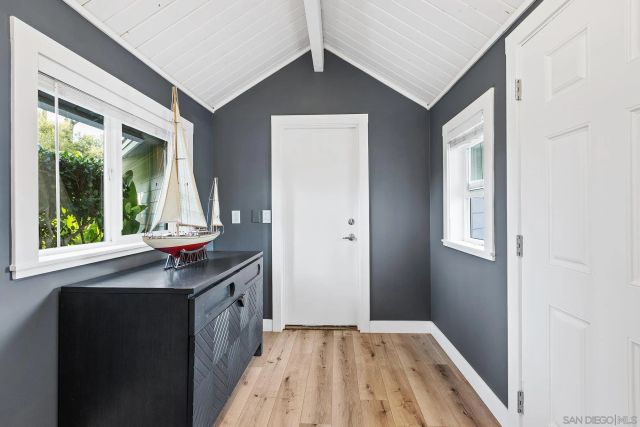 678 Via Rancho Pkwy, Escondido, CA 92029