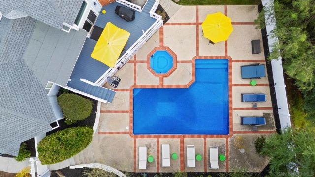 678 Via Rancho Pkwy, Escondido, CA 92029