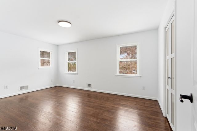 6 House Wren, Allamuchy Twp., NJ 07840