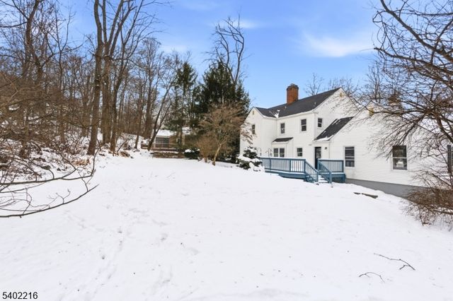 6 House Wren, Allamuchy Twp., NJ 07840