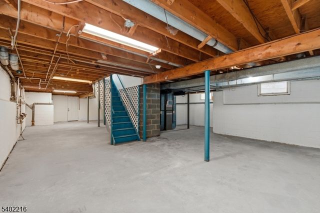 6 House Wren, Allamuchy Twp., NJ 07840