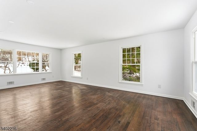 6 House Wren, Allamuchy Twp., NJ 07840