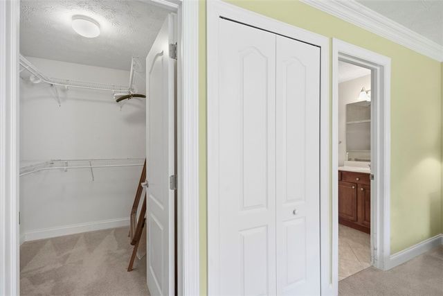 403 Katy Ln, Collier Twp, PA 15071