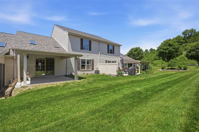 403 Katy Ln, Collier Twp, PA 15071