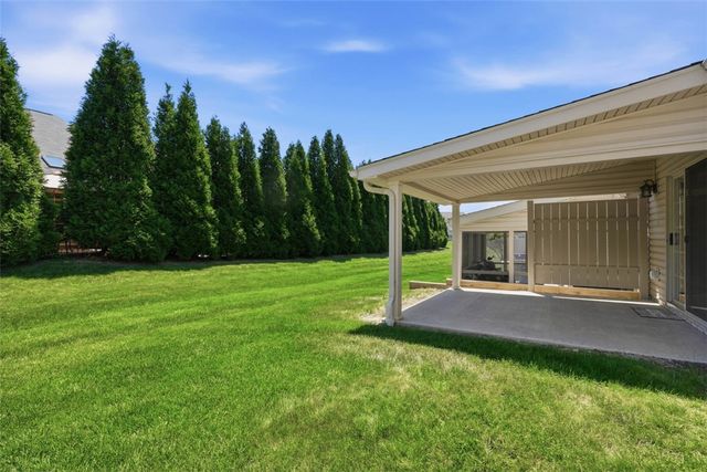 403 Katy Ln, Collier Twp, PA 15071