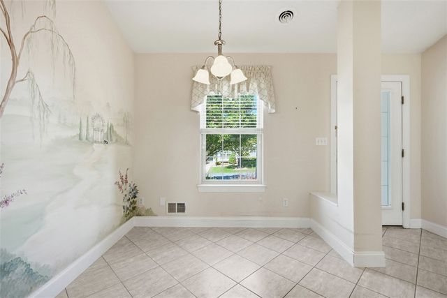403 Katy Ln, Collier Twp, PA 15071