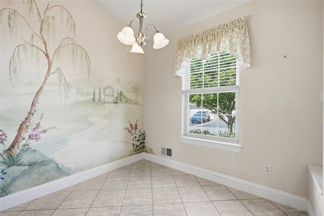 403 Katy Ln, Collier Twp, PA 15071