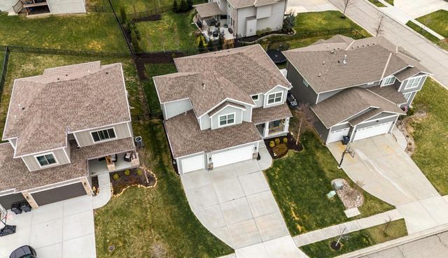 12573 S Sunray Drive, Olathe, KS 66061