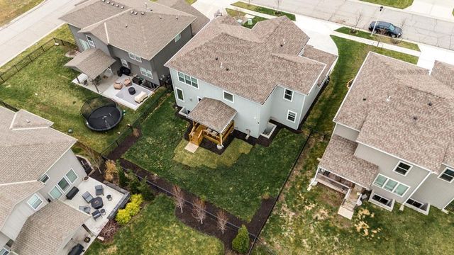 12573 S Sunray Drive, Olathe, KS 66061