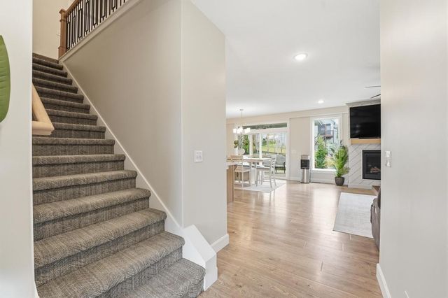 12573 S Sunray Drive, Olathe, KS 66061