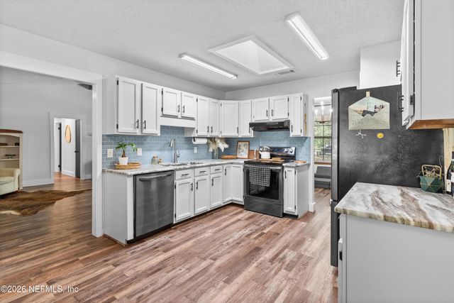 4737 JAVELINE Circle, Middleburg, FL 32068
