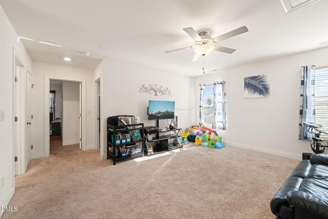 94 Combine Trail, Benson, NC 27504