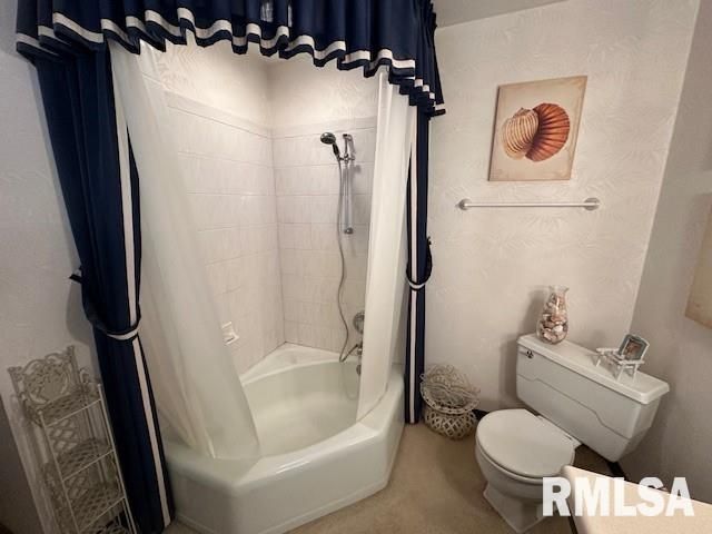 1322 CYNTHIA Court, Taylorville, IL 62568