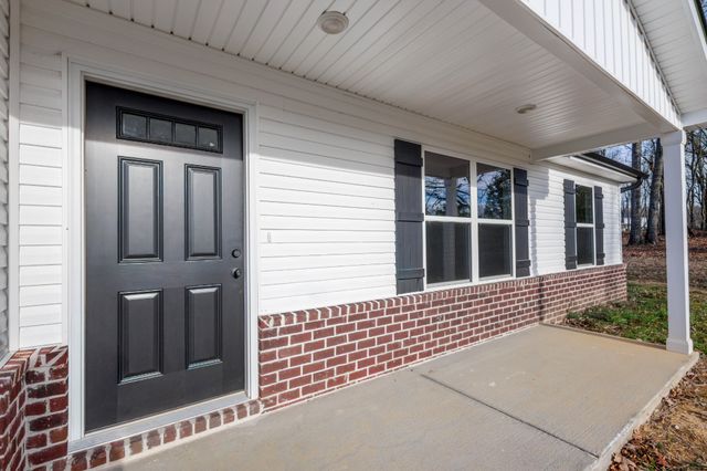 1088 S Bear Creek Road, Dickson, TN 37055