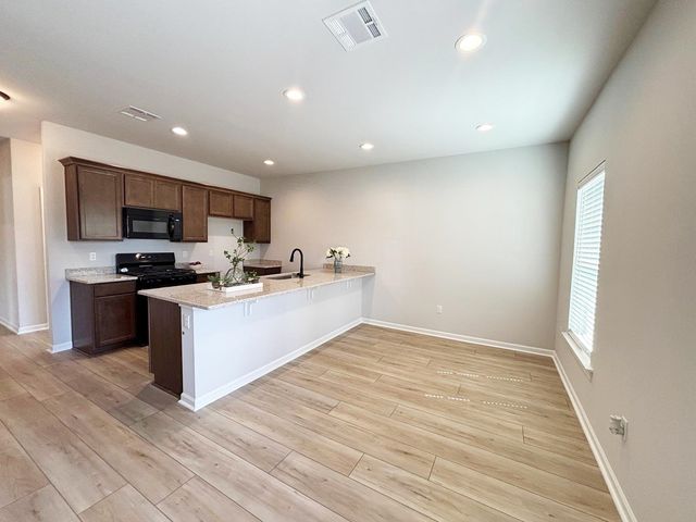 158 Calumet St, Thibodaux, LA 70301