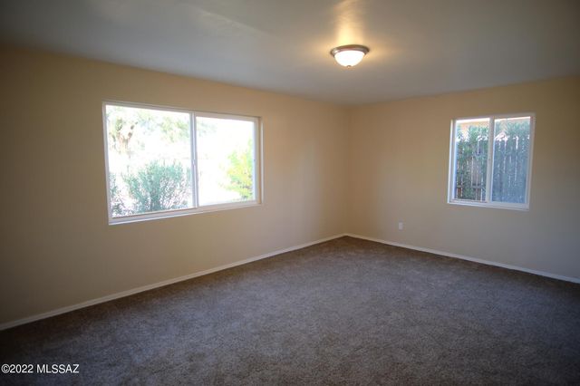 5942 E 22nd Street, Tucson, AZ 85711
