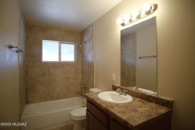 5942 E 22nd Street, Tucson, AZ 85711