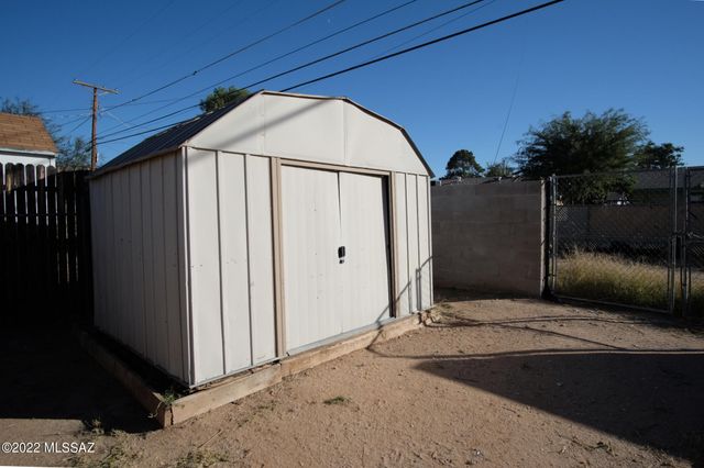 5942 E 22nd Street, Tucson, AZ 85711