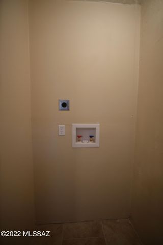 5942 E 22nd Street, Tucson, AZ 85711