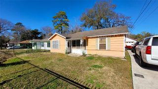8429 Flintridge, South Houston, TX 77028
