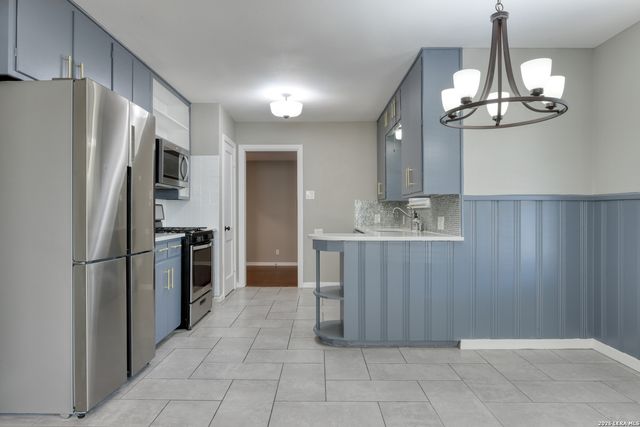 118 Bethany, San Antonio, TX 78201