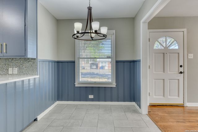 118 Bethany, San Antonio, TX 78201