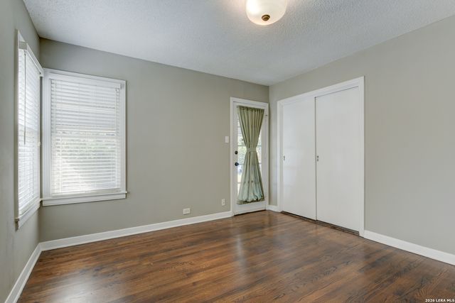 118 Bethany, San Antonio, TX 78201