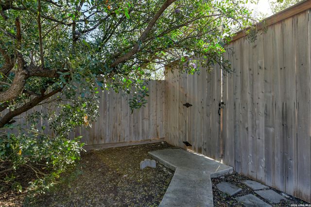 118 Bethany, San Antonio, TX 78201