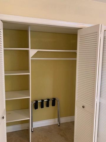 1907 NE 2nd Street 6, Deerfield Beach, FL 33441