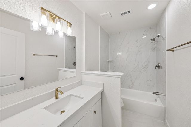 1525 Bonanza Road 525, Houston, TX 77062