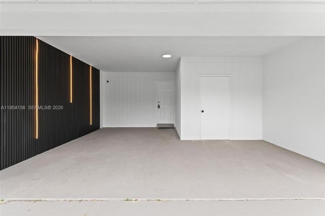 5341 SW 1st St, Plantation, FL 33317