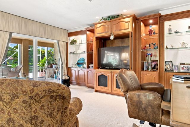 4060 Cypress Hammock Lane, Pompano Beach, FL 33069