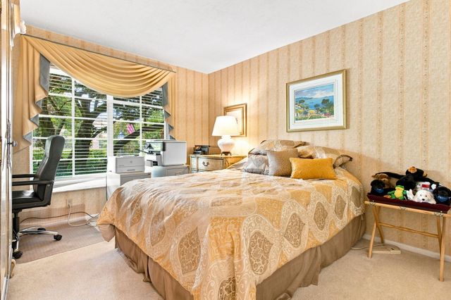 4060 Cypress Hammock Lane, Pompano Beach, FL 33069