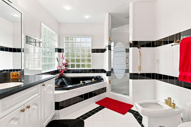 4060 Cypress Hammock Lane, Pompano Beach, FL 33069
