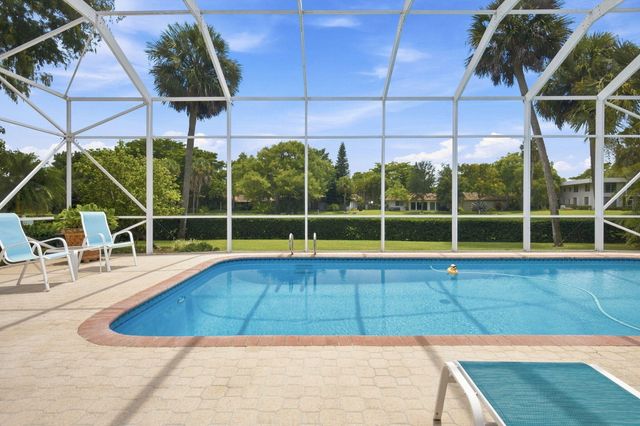 4060 Cypress Hammock Lane, Pompano Beach, FL 33069