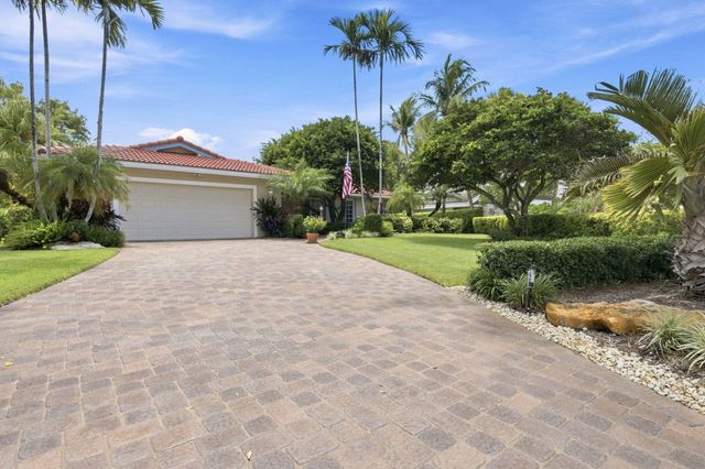 4060 Cypress Hammock Lane, Pompano Beach, FL 33069