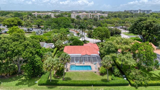 4060 Cypress Hammock Lane, Pompano Beach, FL 33069