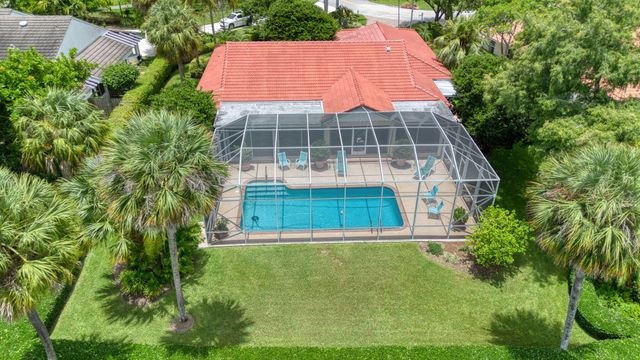 4060 Cypress Hammock Lane, Pompano Beach, FL 33069