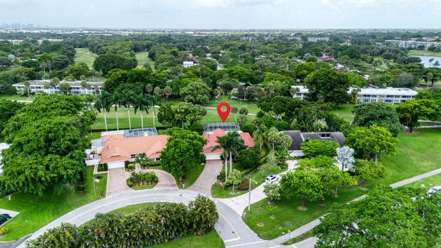 4060 Cypress Hammock Lane, Pompano Beach, FL 33069