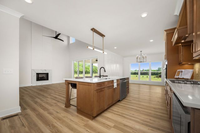 7290 West Gum Road, Murfreesboro, TN 37127