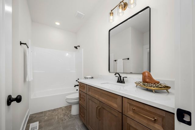7290 West Gum Road, Murfreesboro, TN 37127