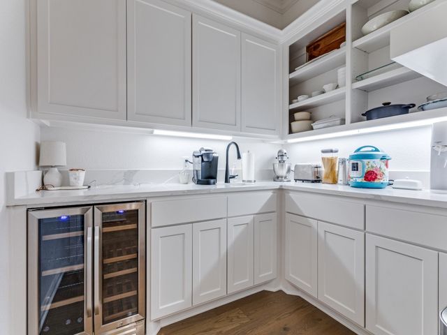 129 Lariat Court, Azle, TX 76020