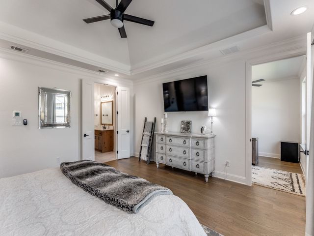 129 Lariat Court, Azle, TX 76020