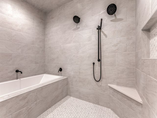 129 Lariat Court, Azle, TX 76020