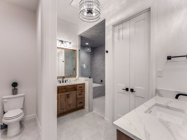 129 Lariat Court, Azle, TX 76020