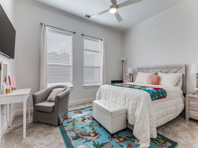 129 Lariat Court, Azle, TX 76020