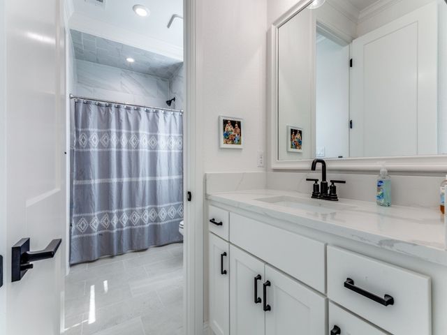 129 Lariat Court, Azle, TX 76020