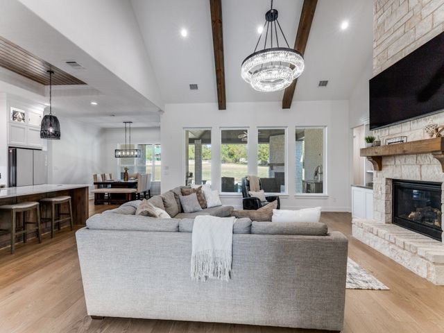 129 Lariat Court, Azle, TX 76020