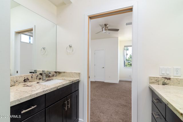 1301 W 4th Street Apt 1010, Tempe, AZ 85281